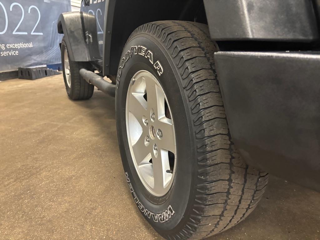 Jeep Wrangler Sport 4WD 2012