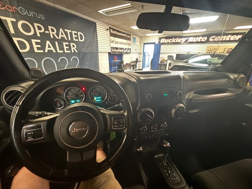 Jeep Wrangler Sport 4WD 2012