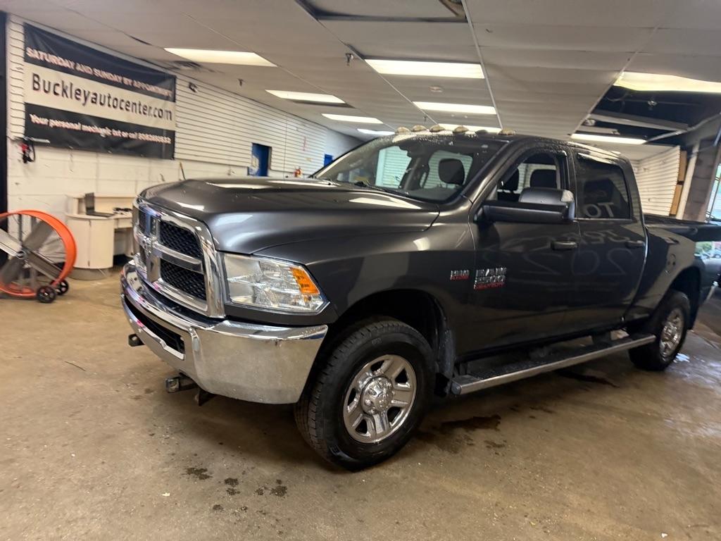 RAM 2500 Tradesman Crew Cab SWB 4WD 2016