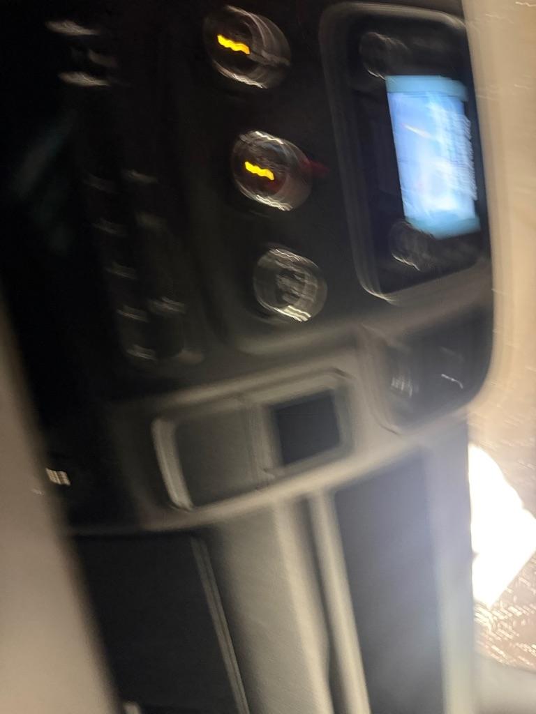RAM 2500 Tradesman Crew Cab SWB 4WD 2016
