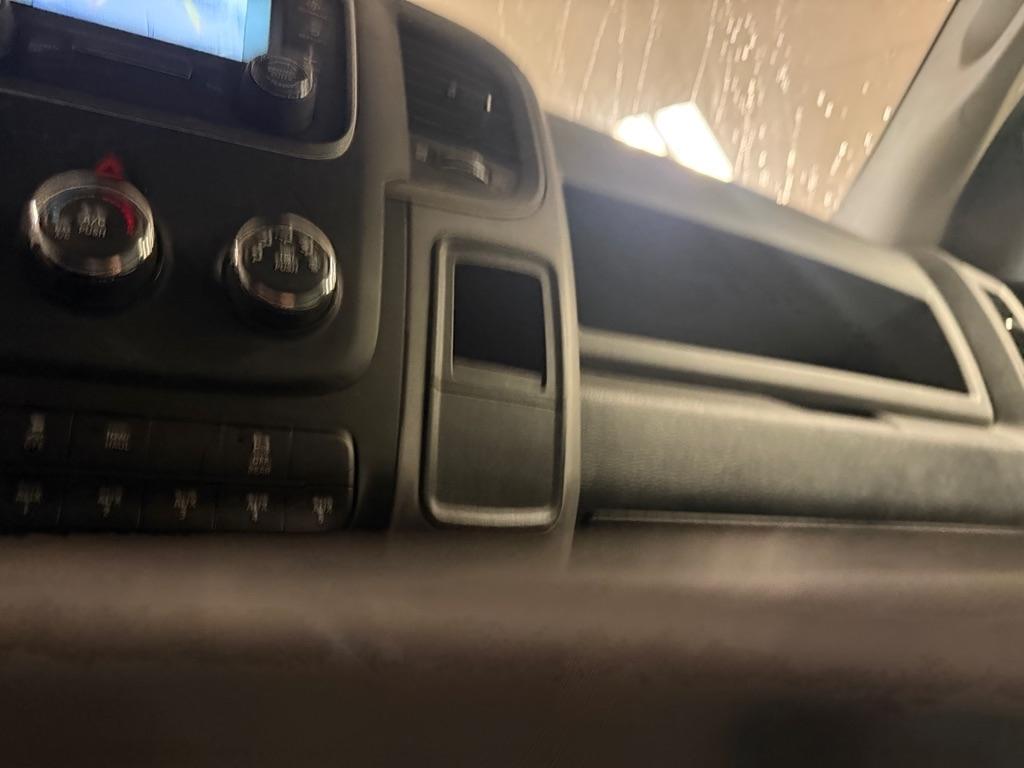 RAM 2500 Tradesman Crew Cab SWB 4WD 2016