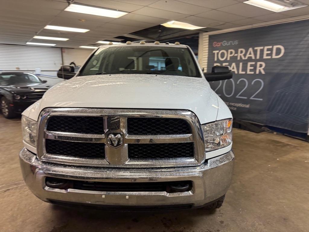 RAM 3500 Tradesman Crew Cab 4WD 2015