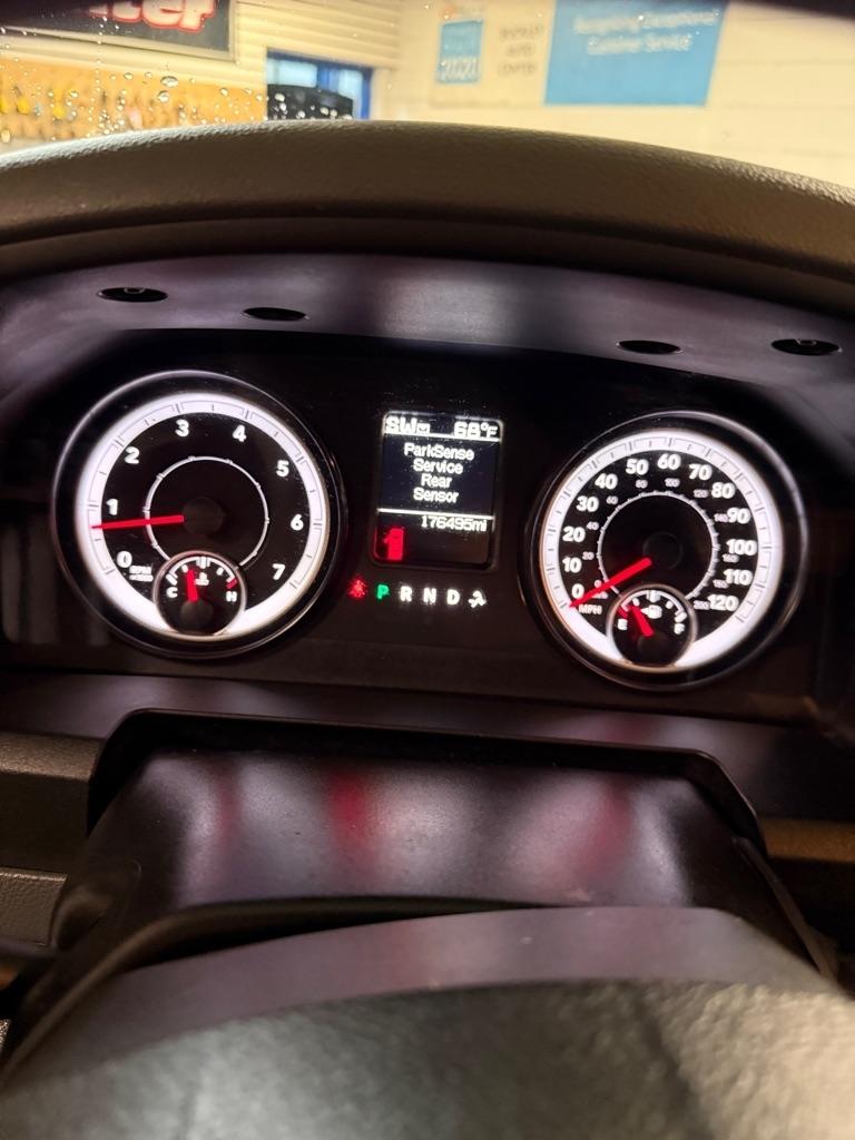 RAM 3500 Tradesman Crew Cab 4WD 2015