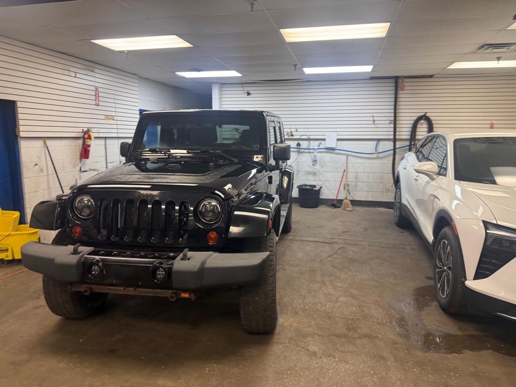 Jeep Wrangler Unlimited Sahara 4WD 2012