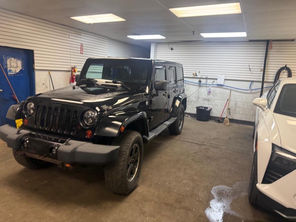 Jeep Wrangler Unlimited Sahara 4WD 2012