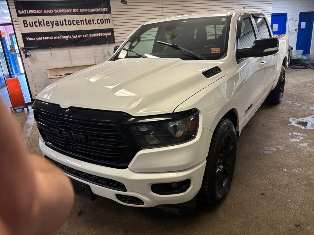 RAM 1500 Big Horn Crew Cab SWB 4WD 2021