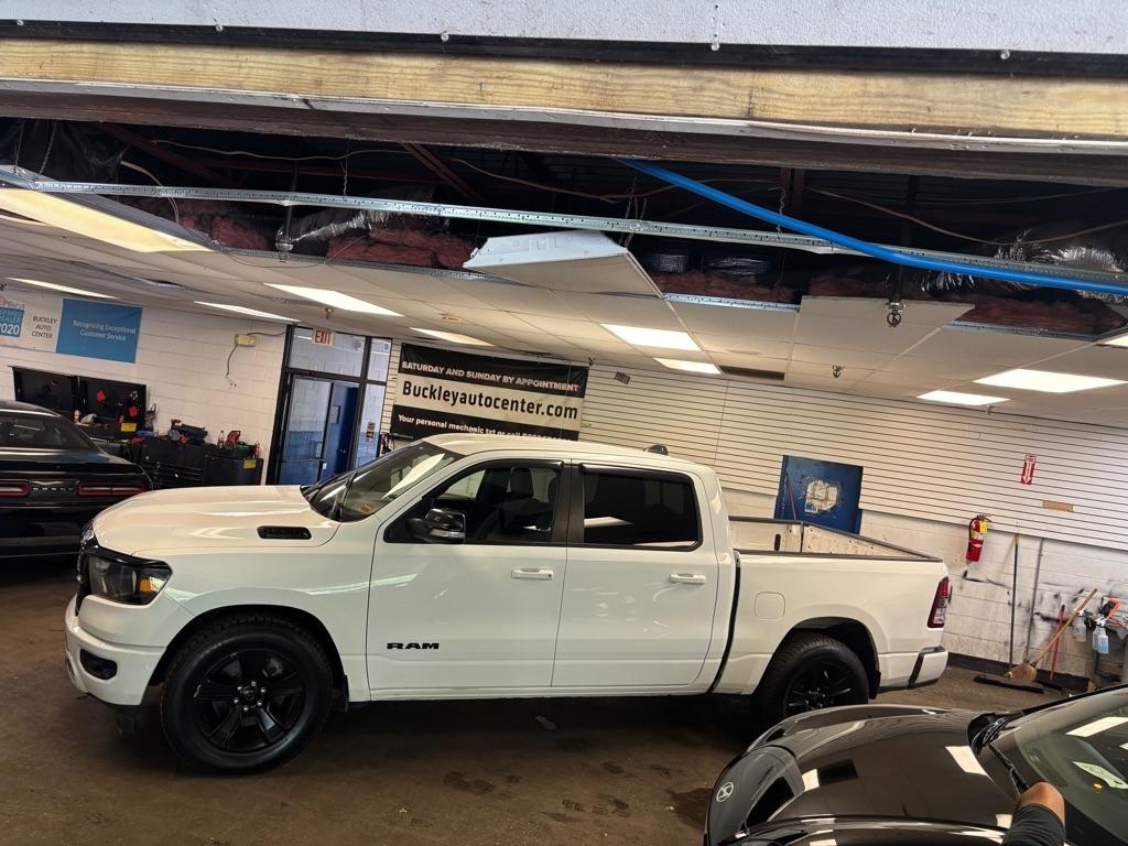 RAM 1500 Big Horn Crew Cab SWB 4WD 2021