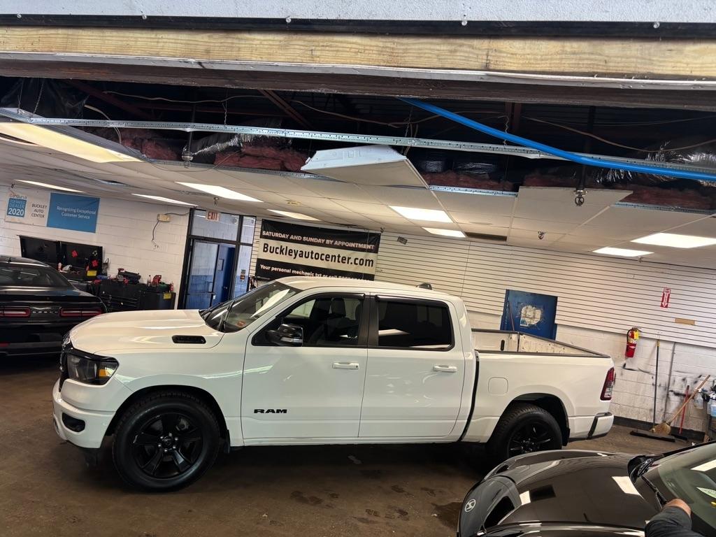 RAM 1500 Big Horn Crew Cab SWB 4WD 2021