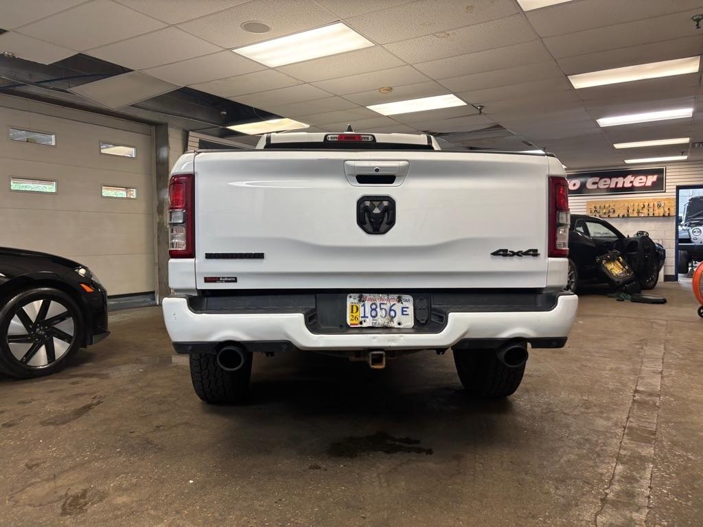 RAM 1500 Big Horn Crew Cab SWB 4WD 2021