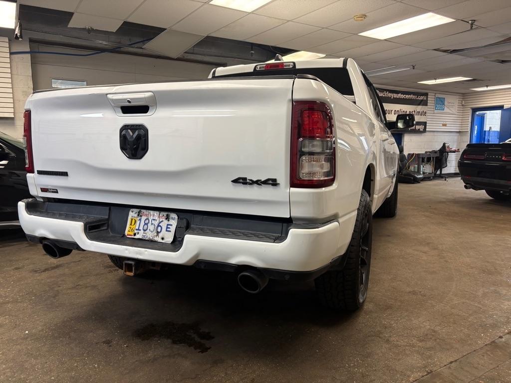 RAM 1500 Big Horn Crew Cab SWB 4WD 2021