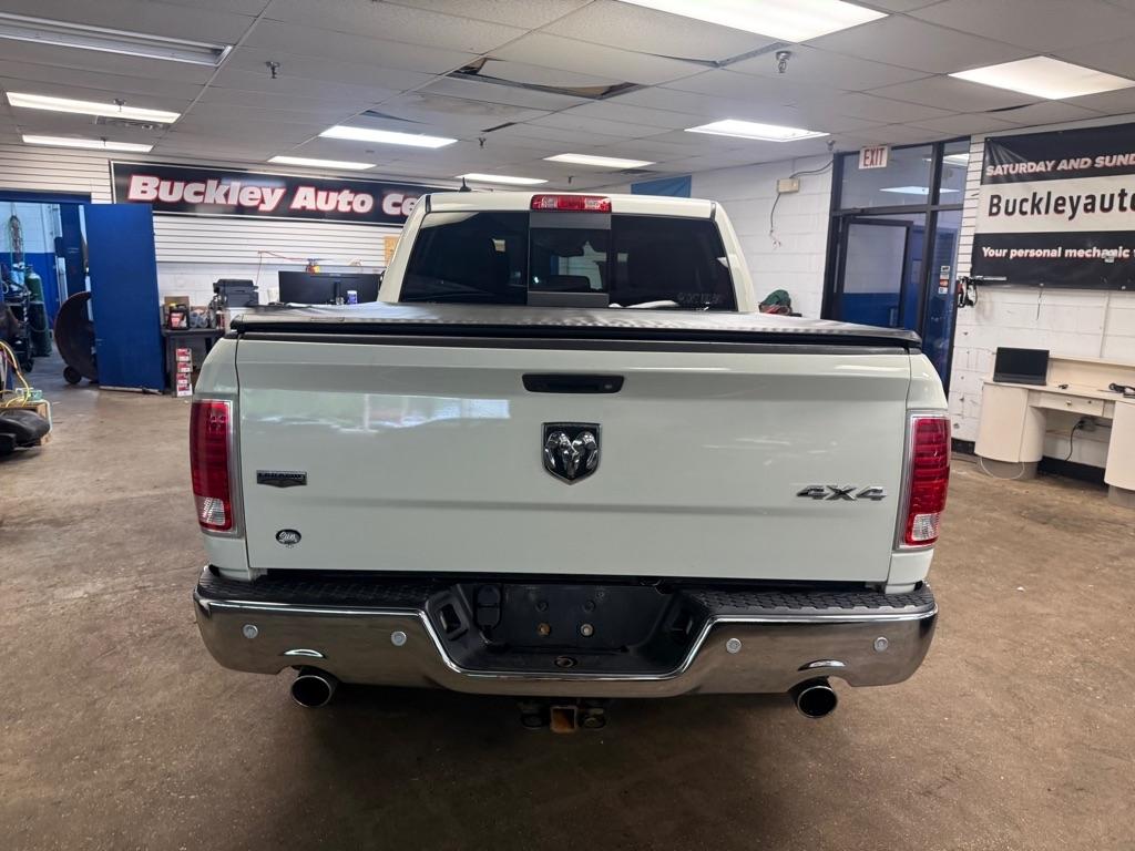 RAM 1500 Laramie Crew Cab SWB 4WD 2018