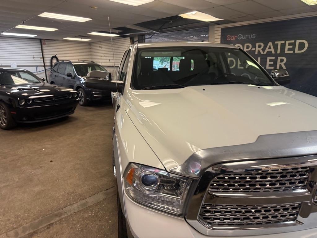 RAM 1500 Laramie Crew Cab SWB 4WD 2018