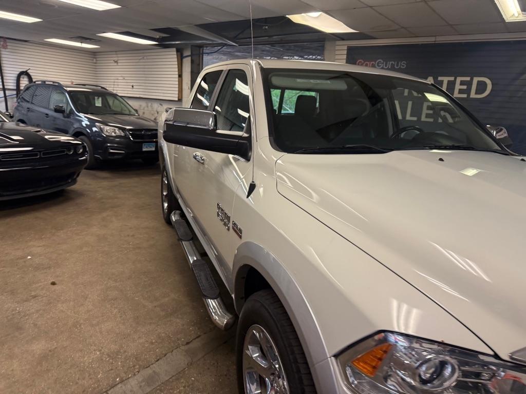 RAM 1500 Laramie Crew Cab SWB 4WD 2018