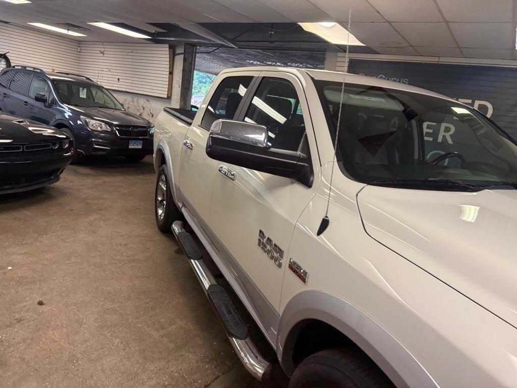 RAM 1500 Laramie Crew Cab SWB 4WD 2018