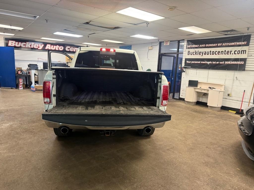 RAM 1500 Laramie Crew Cab SWB 4WD 2018