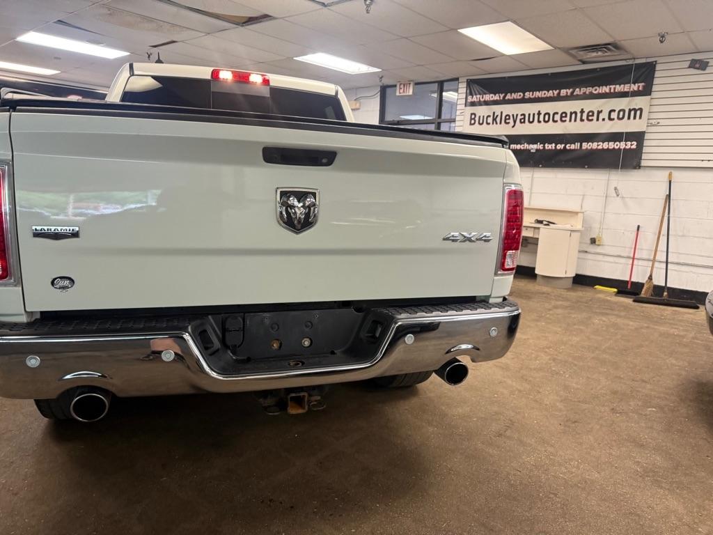 RAM 1500 Laramie Crew Cab SWB 4WD 2018