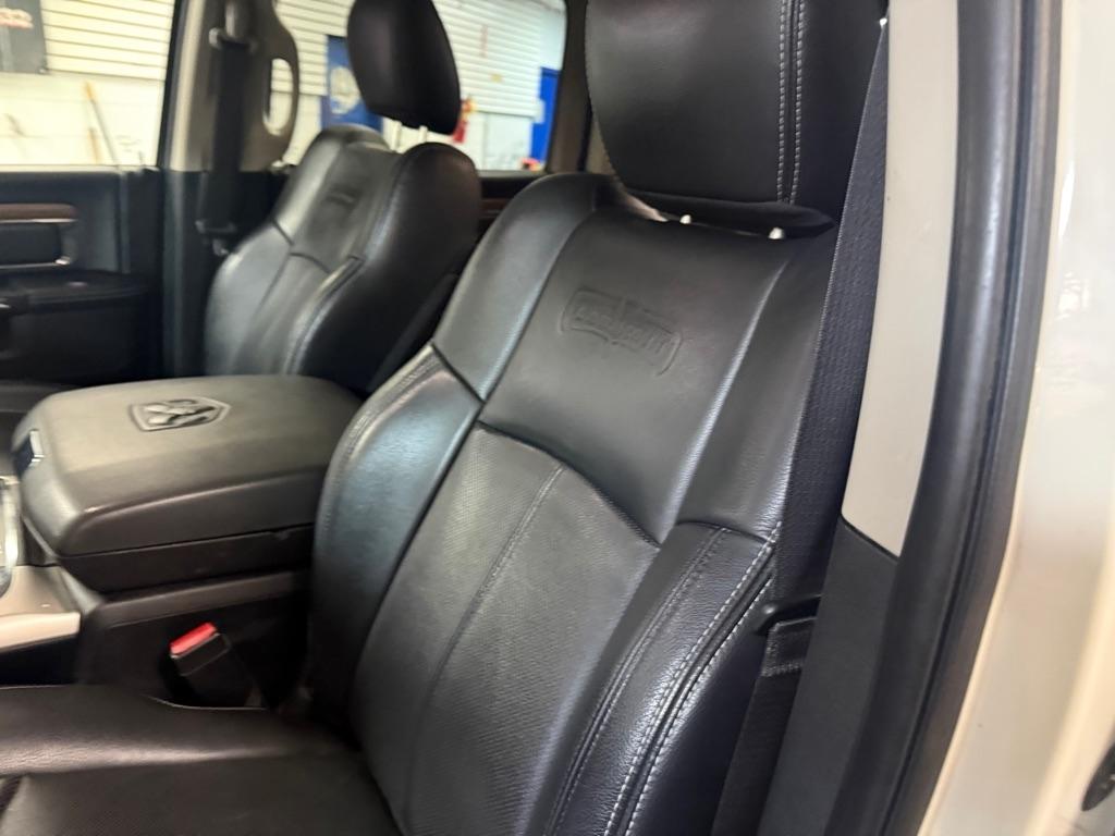RAM 1500 Laramie Crew Cab SWB 4WD 2018