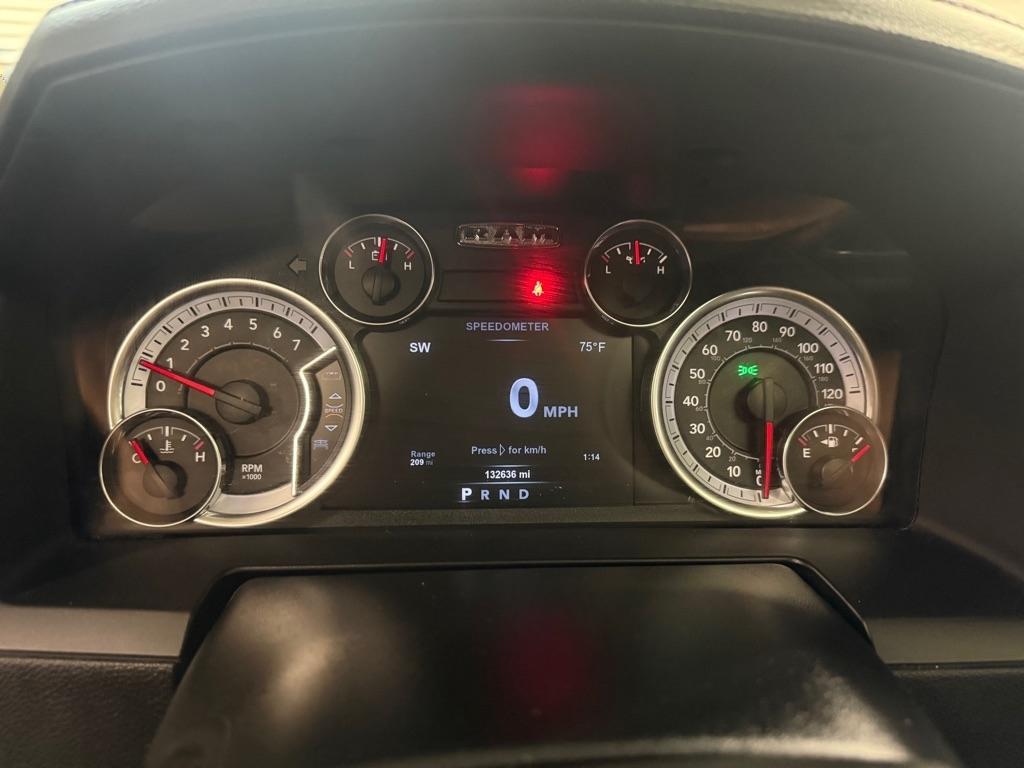 RAM 1500 Laramie Crew Cab SWB 4WD 2018