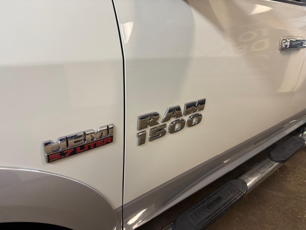 RAM 1500 Laramie Crew Cab SWB 4WD 2018