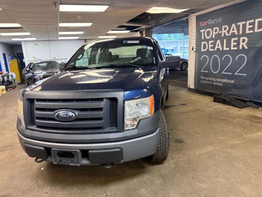 Ford F-150 XL SuperCab 6.5-ft. Bed 4WD 2009