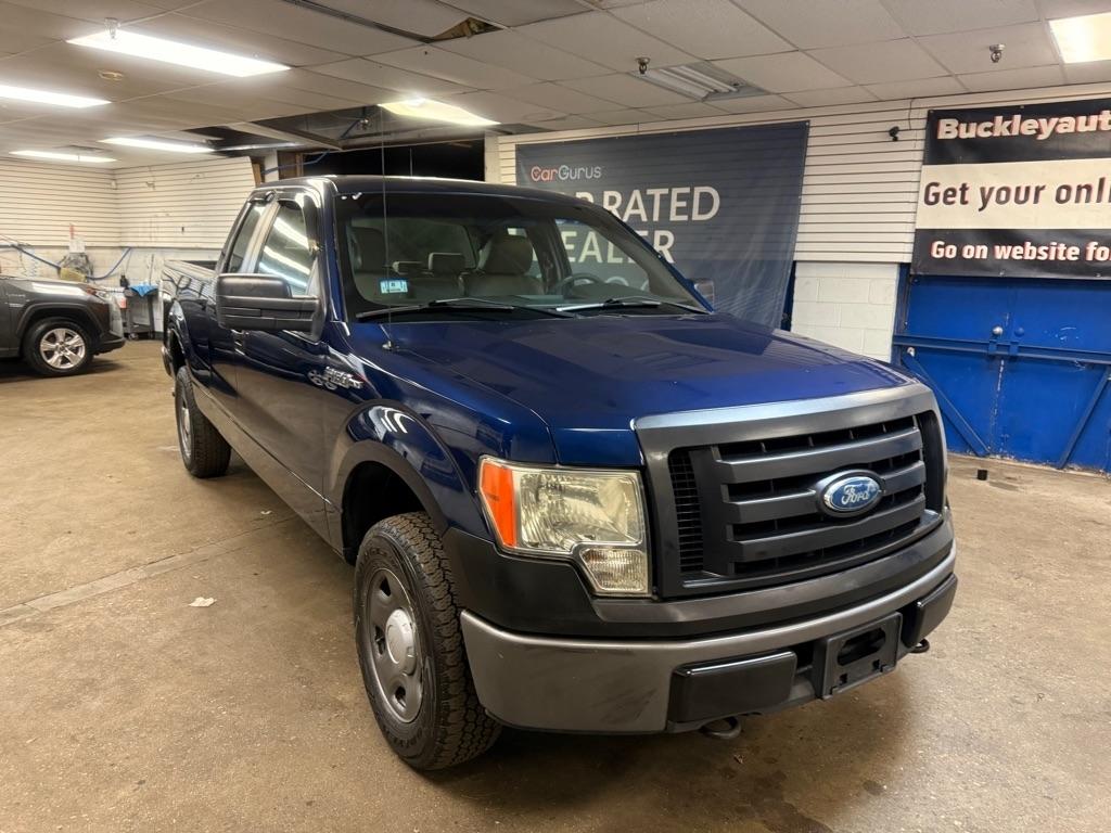 Ford F-150 XL SuperCab 6.5-ft. Bed 4WD 2009