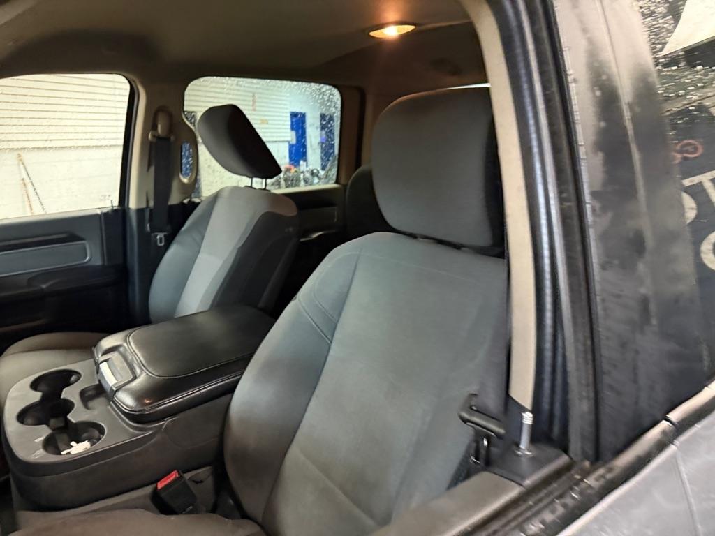 RAM 2500 Tradesman Crew Cab SWB 4WD 2019