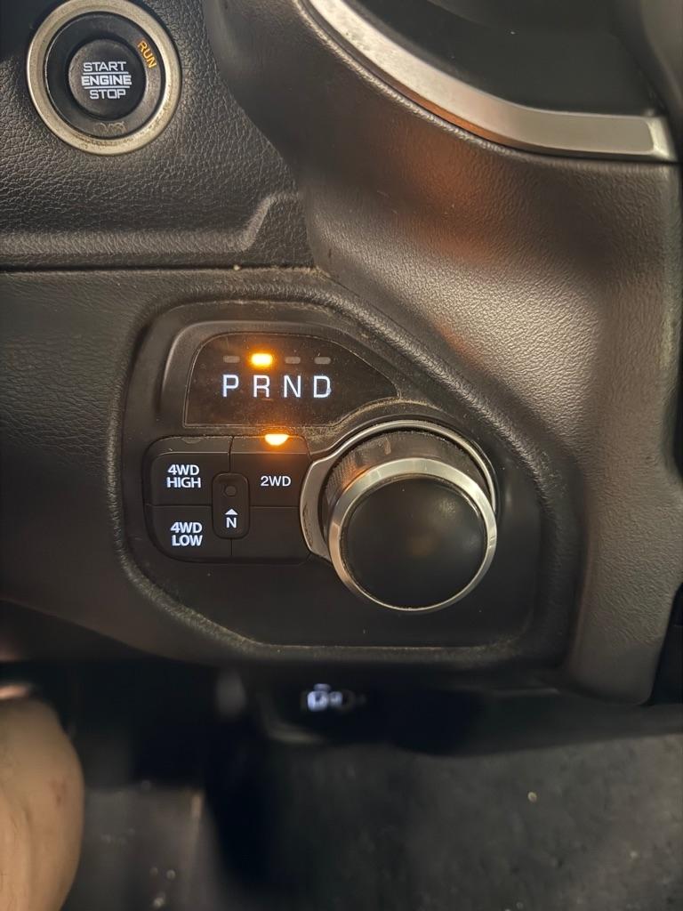 RAM 2500 Tradesman Crew Cab SWB 4WD 2019