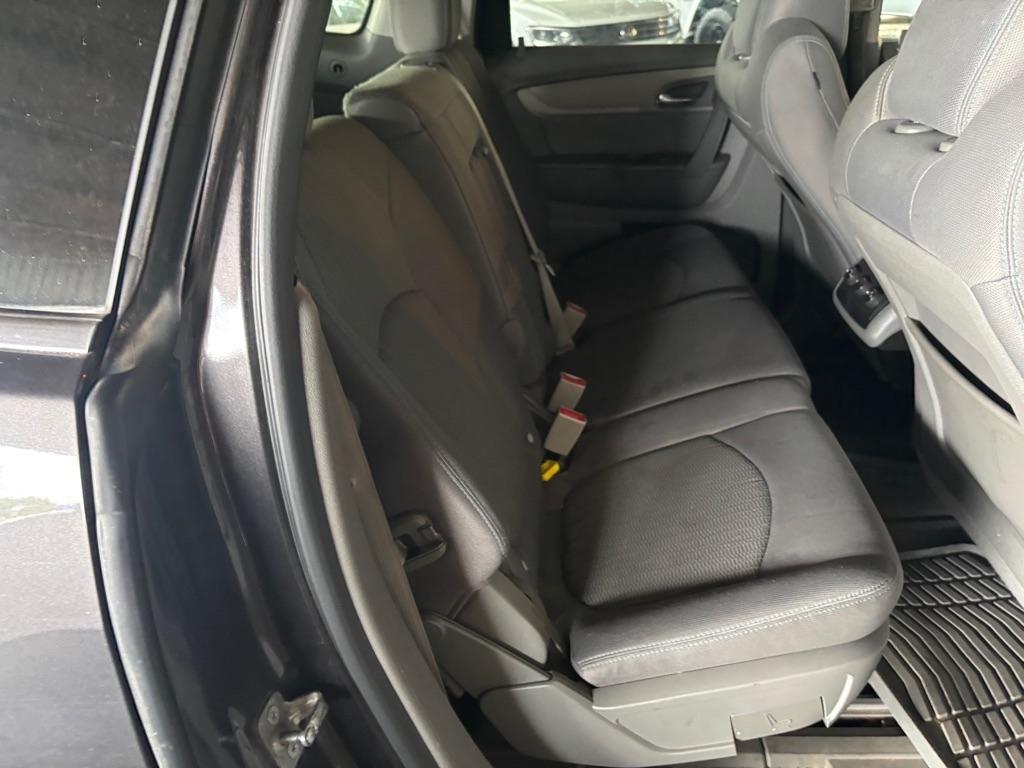 Chevrolet Traverse 1LT AWD 2013