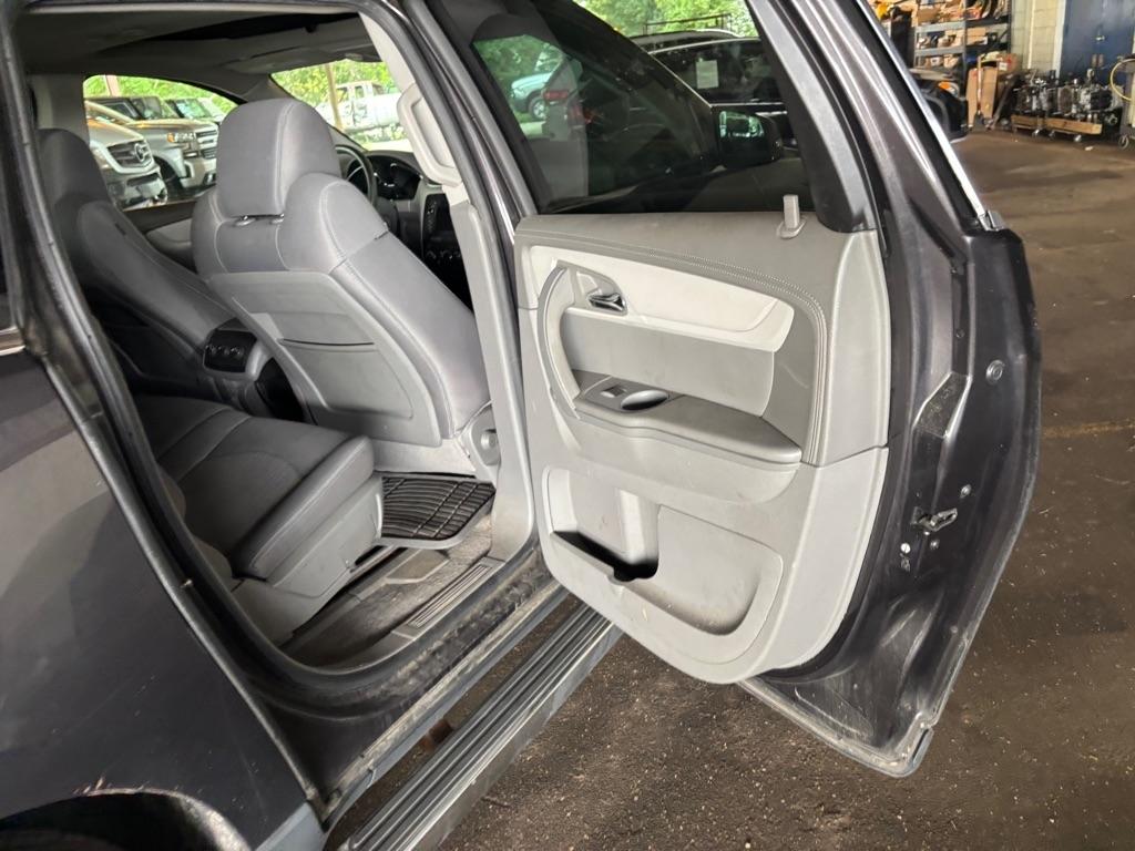 Chevrolet Traverse 1LT AWD 2013