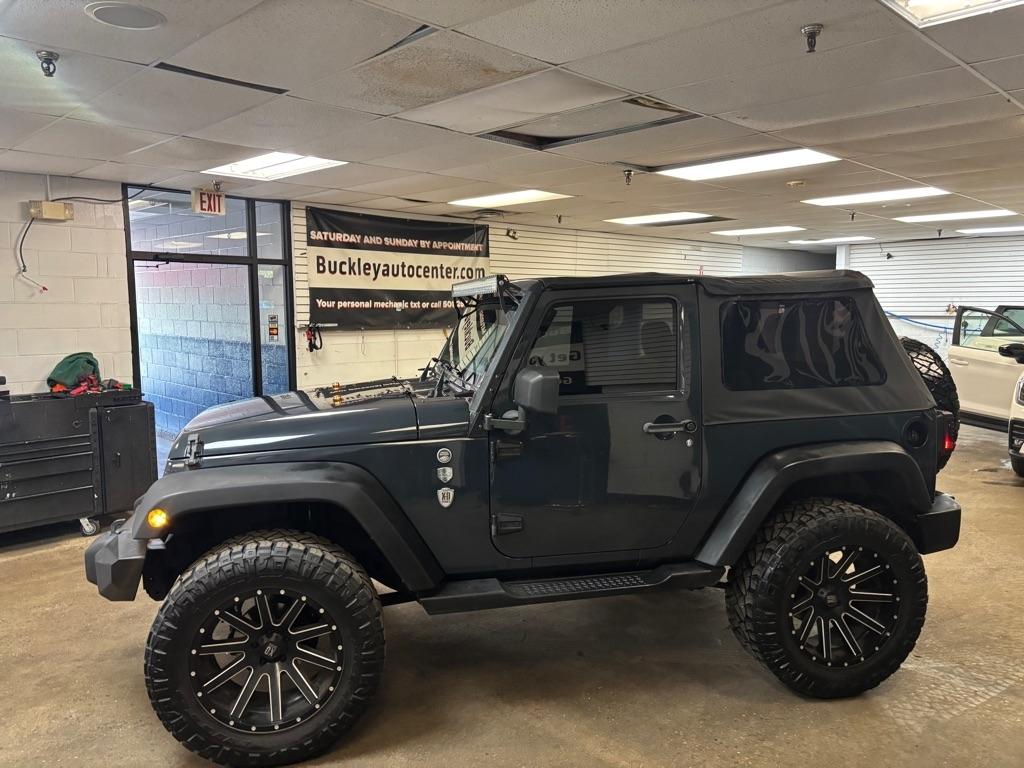 Jeep Wrangler Sport 4WD 2016
