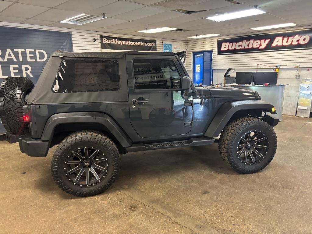 Jeep Wrangler Sport 4WD 2016