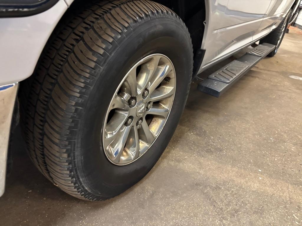 RAM 1500 Classic Tradesman Crew Cab LWB 4WD 2019