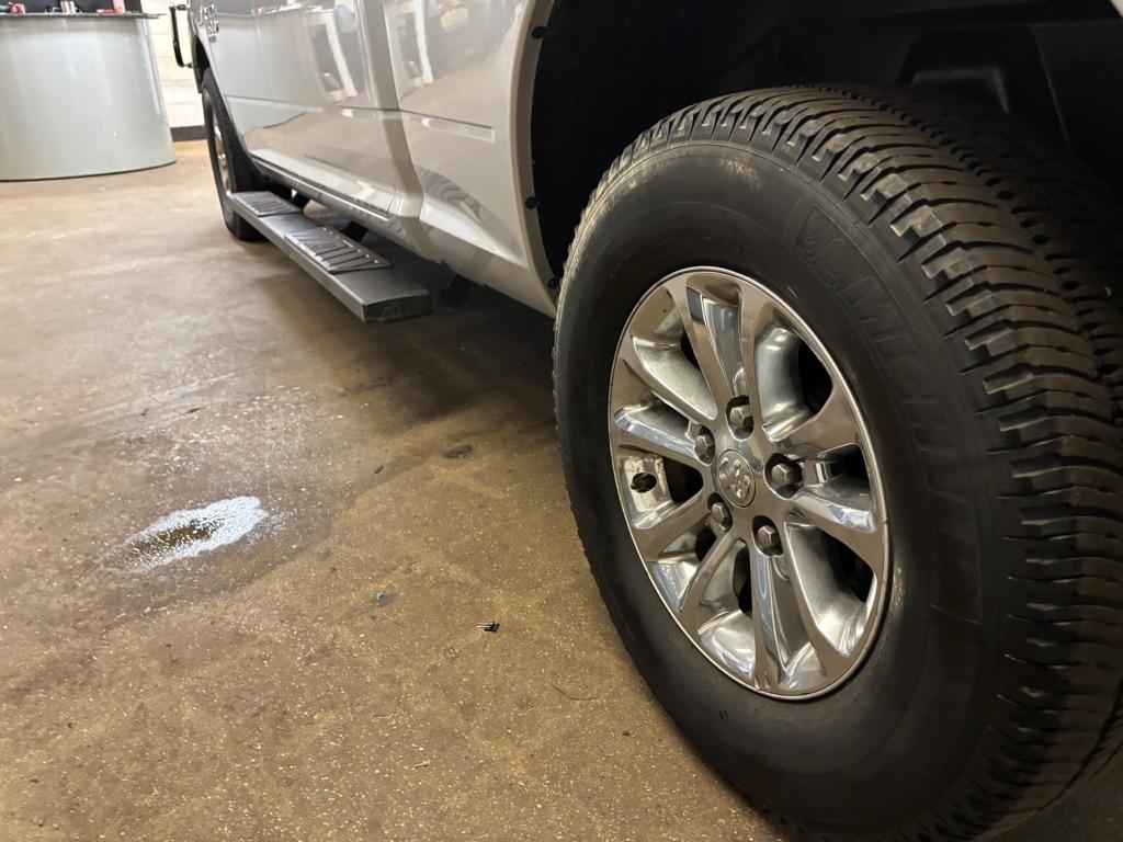 RAM 1500 Classic Tradesman Crew Cab LWB 4WD 2019