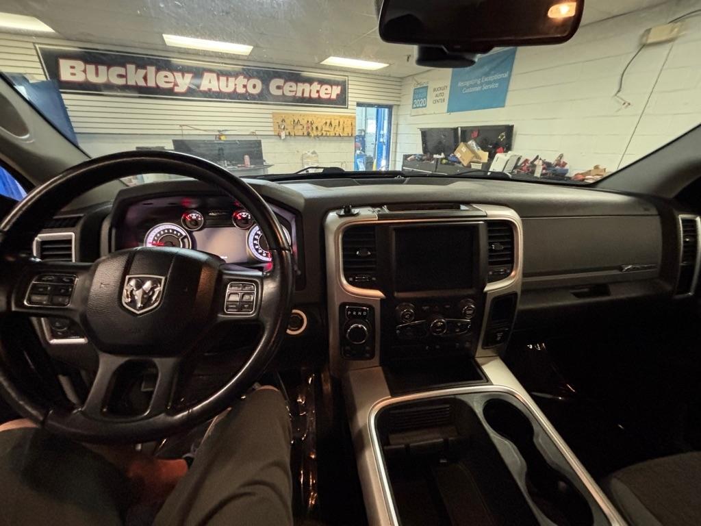 RAM 1500 Classic Tradesman Crew Cab LWB 4WD 2019