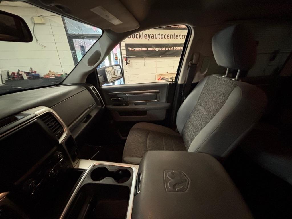 RAM 1500 Classic Tradesman Crew Cab LWB 4WD 2019