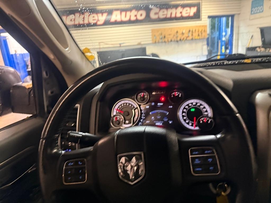 RAM 1500 Classic Tradesman Crew Cab LWB 4WD 2019