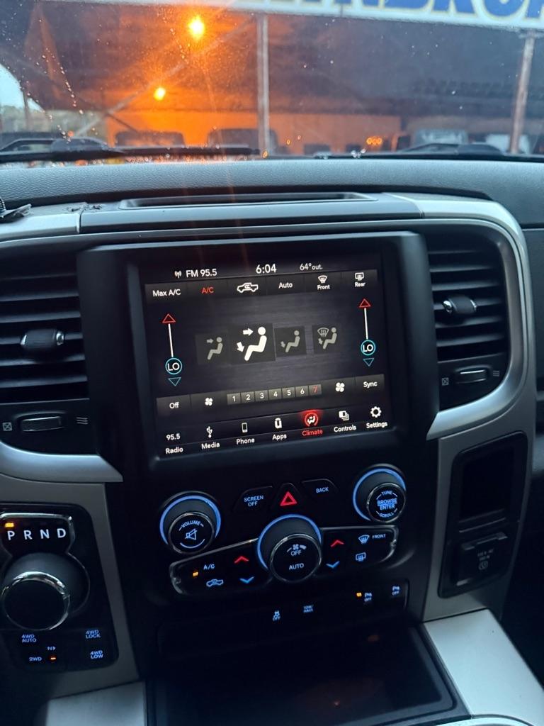 RAM 1500 Classic Tradesman Crew Cab LWB 4WD 2019