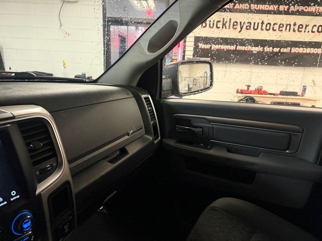 RAM 1500 Classic Tradesman Crew Cab LWB 4WD 2019