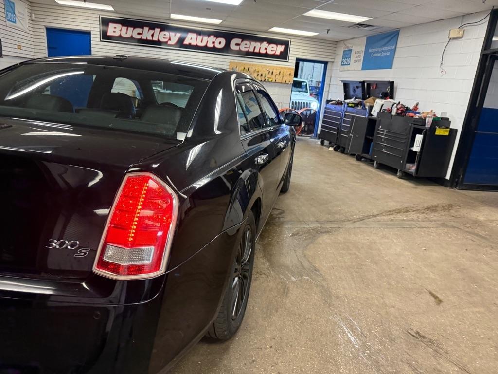 Chrysler 300 S V8 AWD 2012