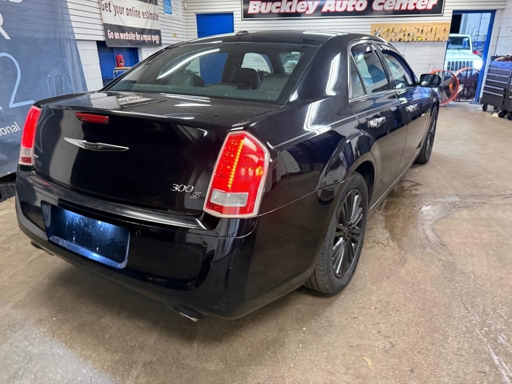 Chrysler 300 S V8 AWD 2012