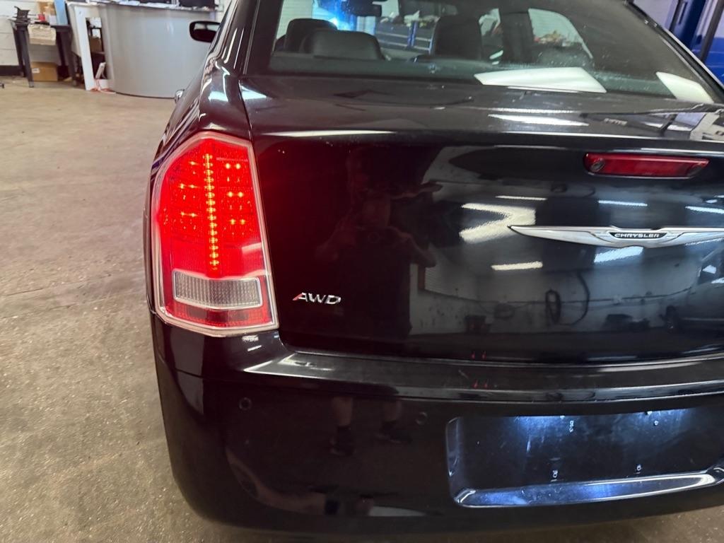 Chrysler 300 S V8 AWD 2012
