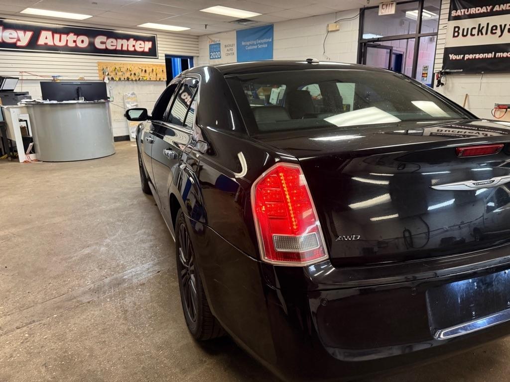 Chrysler 300 S V8 AWD 2012
