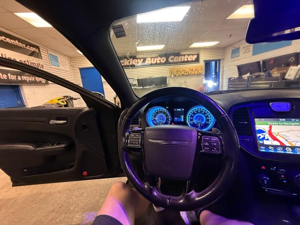 Chrysler 300 S V8 AWD 2012