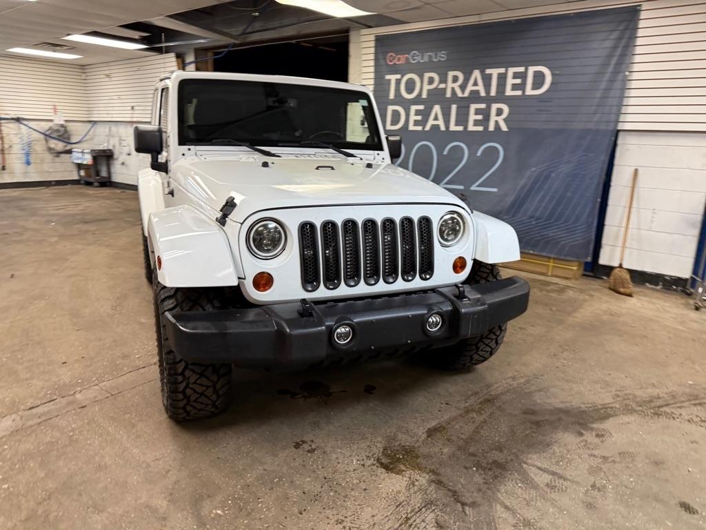 Jeep Wrangler Sahara 4WD 2013
