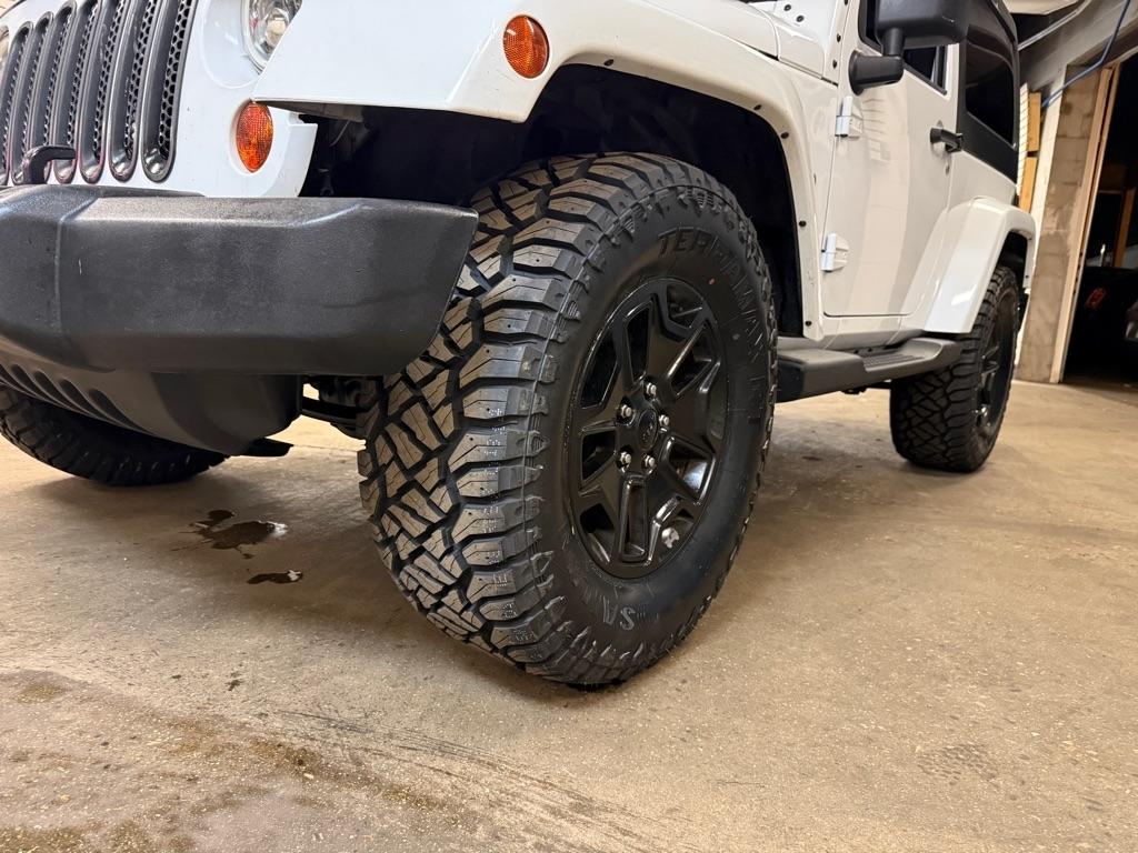 Jeep Wrangler Sahara 4WD 2013