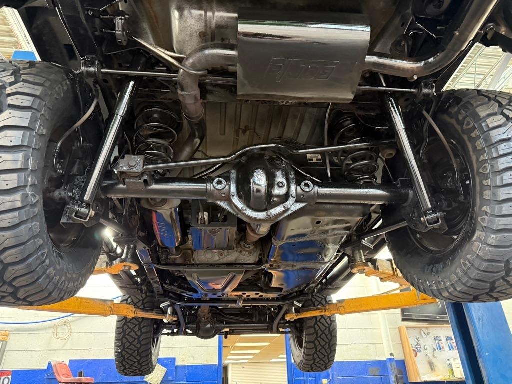 Jeep Wrangler Sahara 4WD 2013