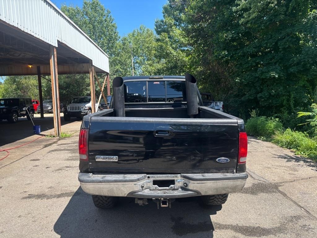 Ford F-350 SD XL Crew Cab 4WD 2004