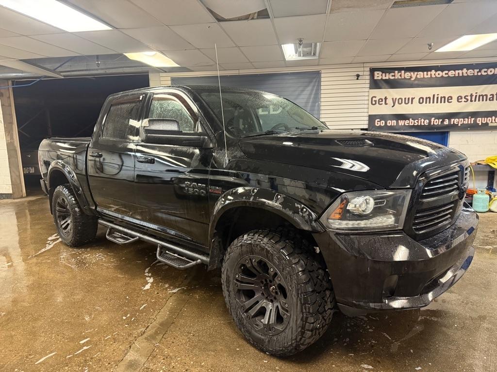 RAM 1500 Sport Crew Cab SWB 4WD 2013