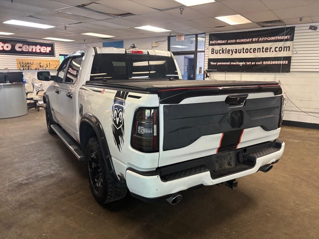 RAM 1500 Big Horn Crew Cab SWB 4WD 2019