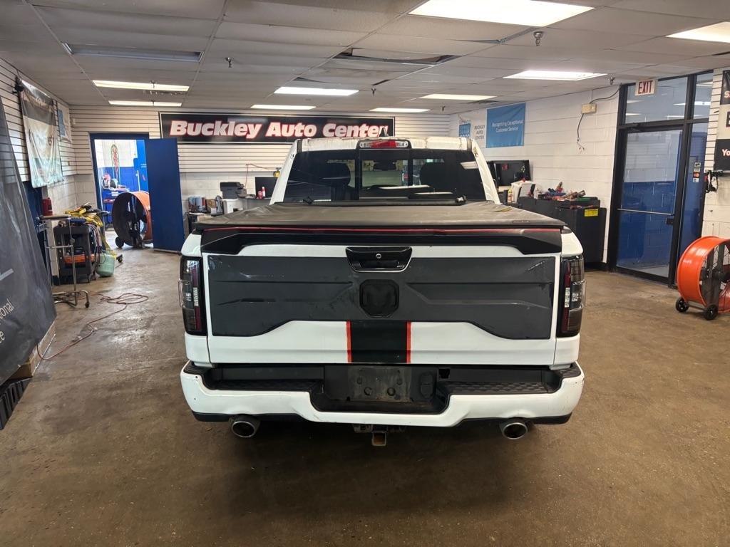 RAM 1500 Big Horn Crew Cab SWB 4WD 2019